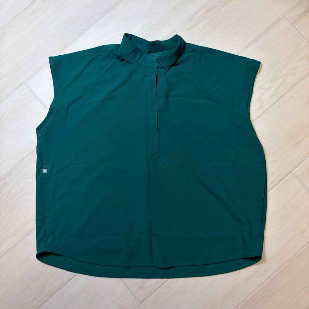 FIGS Rafaela Oversized Scrub Top